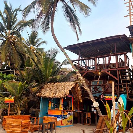 Bob Marley Beach Guachaca Екстериор снимка