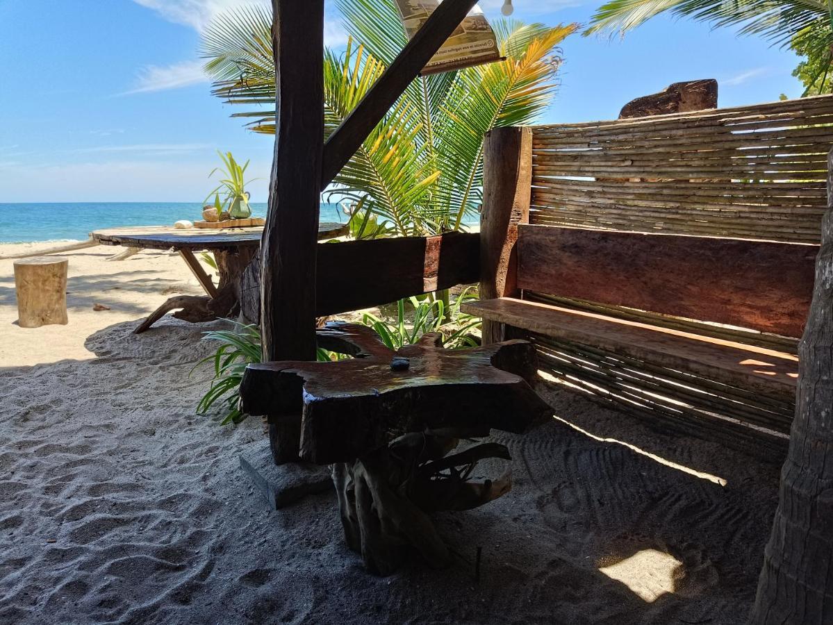 Bob Marley Beach Guachaca Екстериор снимка
